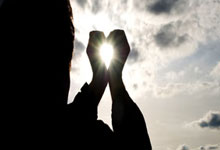 [国内足球]女超赛拉开战幕 揭幕战万人观赛.